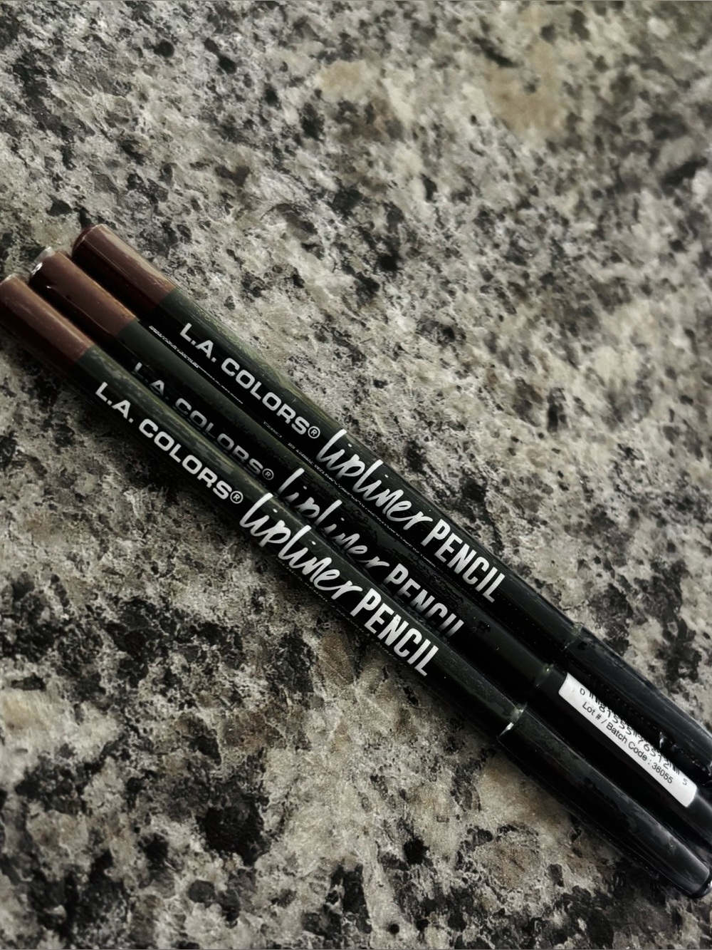 L.A. Colors Natural Lip Liner Pencil - Lot of 3